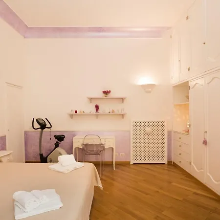 De Vivo Realty - Ilary House