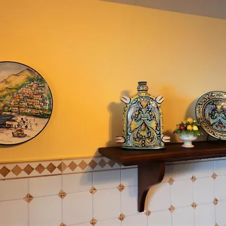 Ilary House - De Vivo Realty *