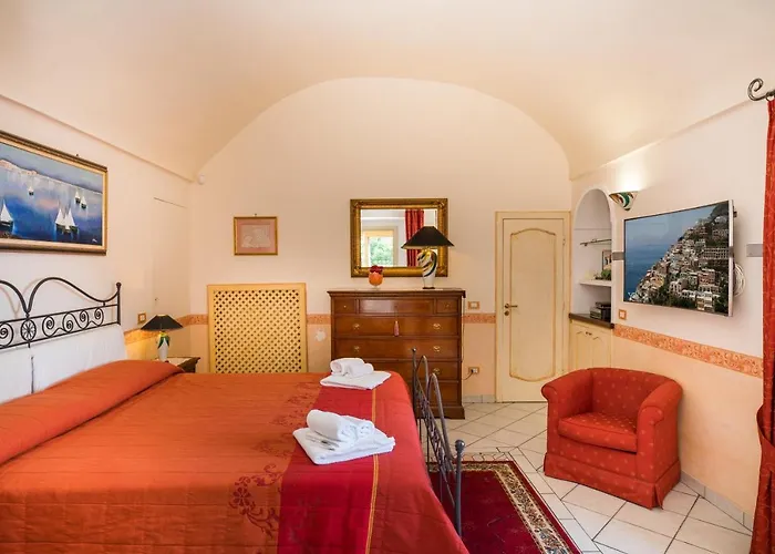 Nyaraló Ilary House - De Vivo Realty *