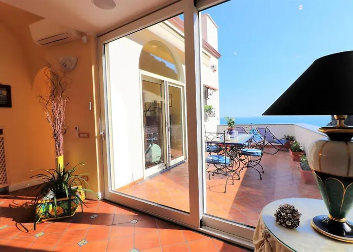 Nyaraló Ilary House - De Vivo Realty