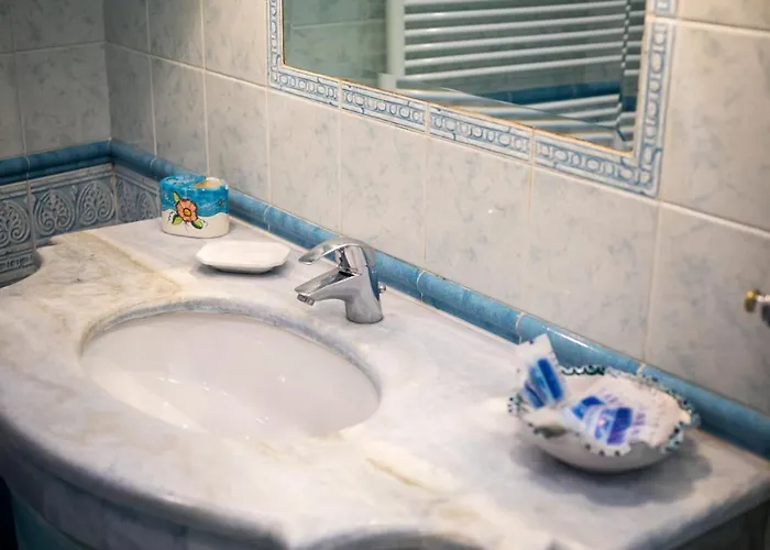 Ilary House - De Vivo Realty 波西塔諾