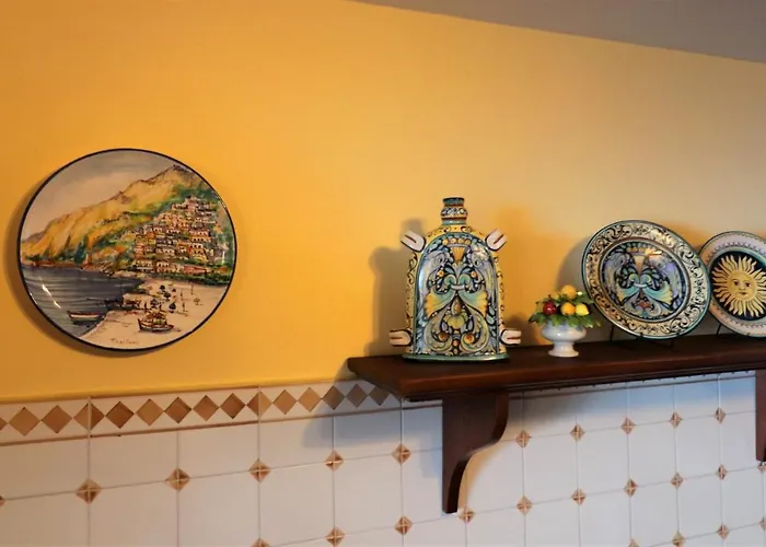 Ilary House - De Vivo Realty *